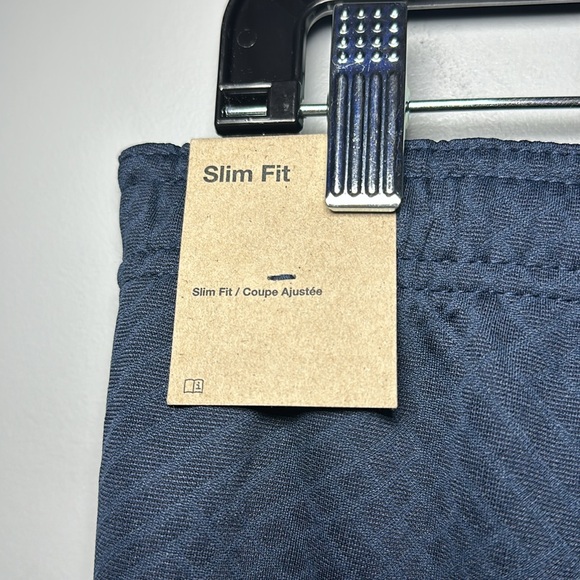 Nike new geometric pattern navy blue slim fit athletic workout shorts - Picture 4 of 7